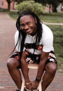 Laquae Macklin 1 208x300