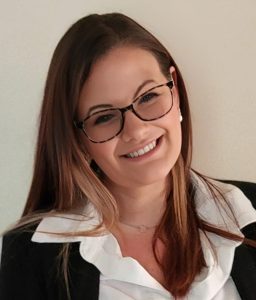 Kaitlyn headshot 1 e1736351489609 256x300